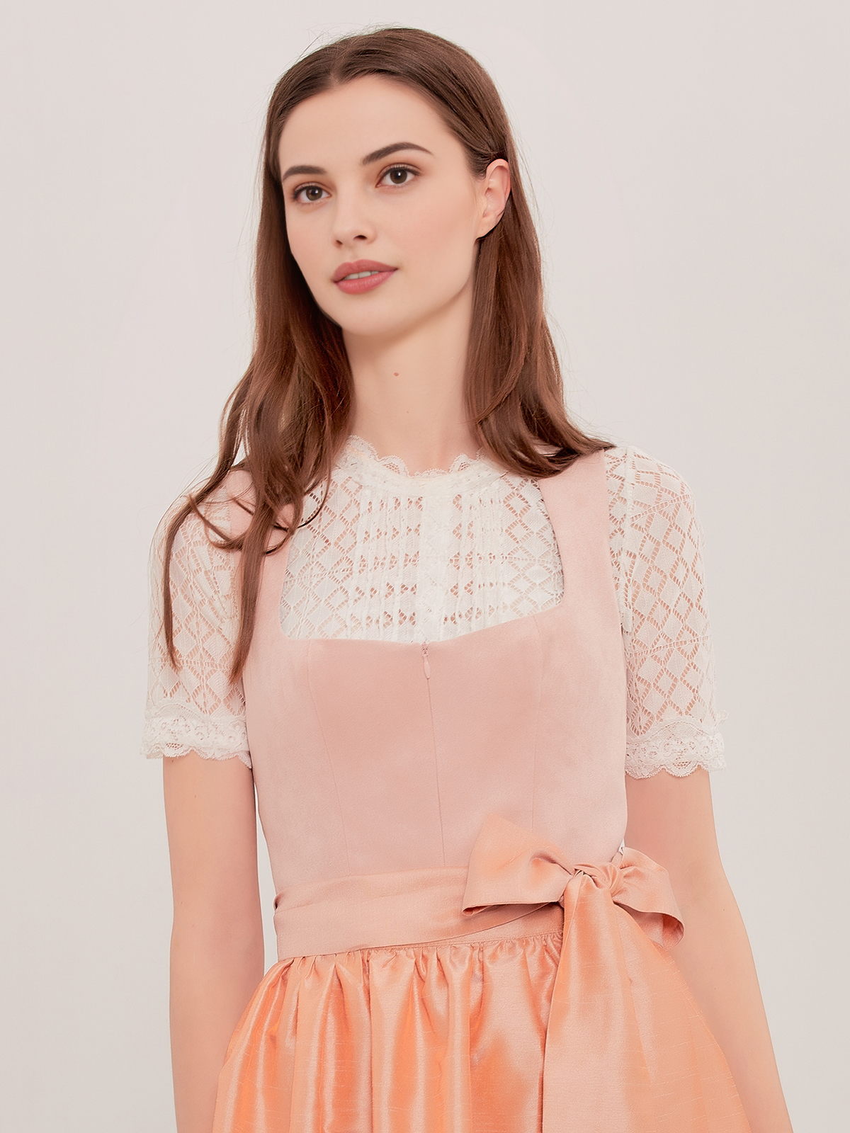 Tradition Dirndl in Rosa